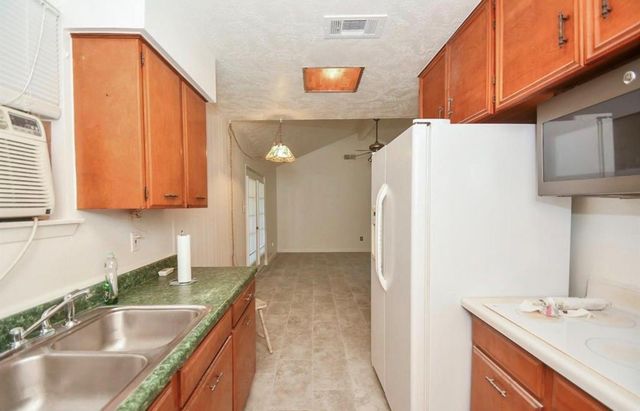 10914 Sela Lane, Houston, TX 77072