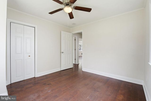 8001 W END DR, Baltimore, MD 21226