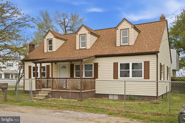 8001 W END DR, Baltimore, MD 21226
