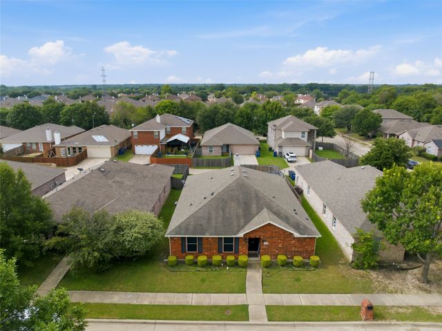 1936 Rosa Parks Boulevard, Lancaster, TX 75146