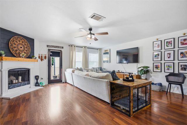 1936 Rosa Parks Boulevard, Lancaster, TX 75146