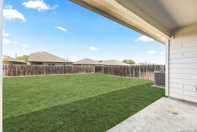 763 Armadillo, Seguin, TX 78155
