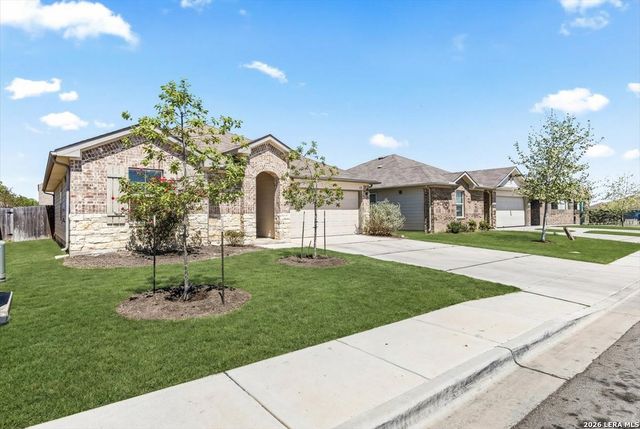 763 Armadillo, Seguin, TX 78155