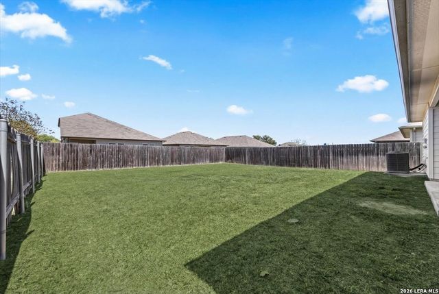 763 Armadillo, Seguin, TX 78155