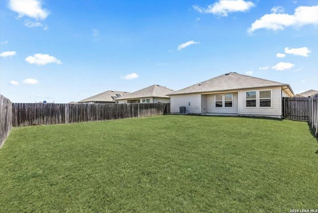 763 Armadillo, Seguin, TX 78155