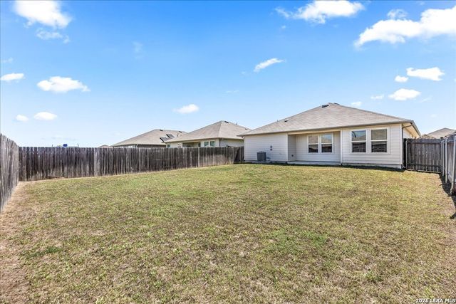 763 Armadillo, Seguin, TX 78155