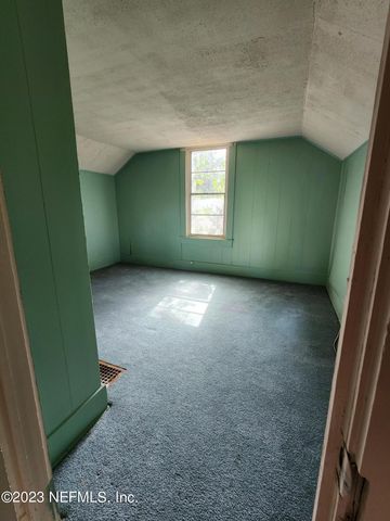 2816 LAKE SHORE Boulevard, Jacksonville, FL 32210