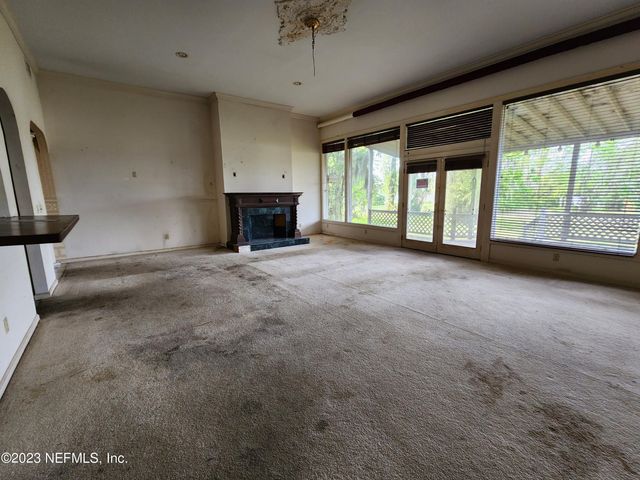 2816 LAKE SHORE Boulevard, Jacksonville, FL 32210