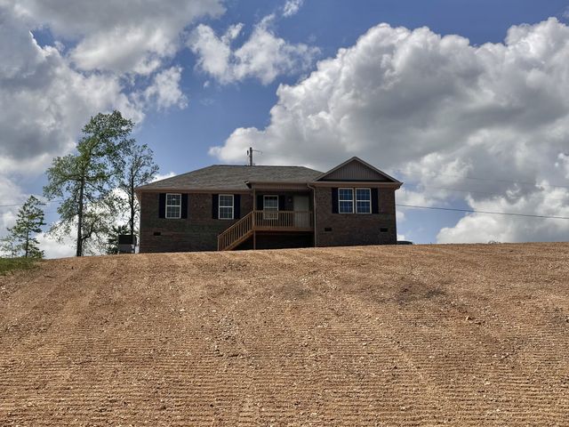 1001 Addys Ln, Lawrenceburg, TN 38464
