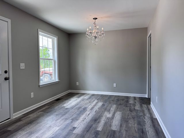1001 Addys Ln, Lawrenceburg, TN 38464