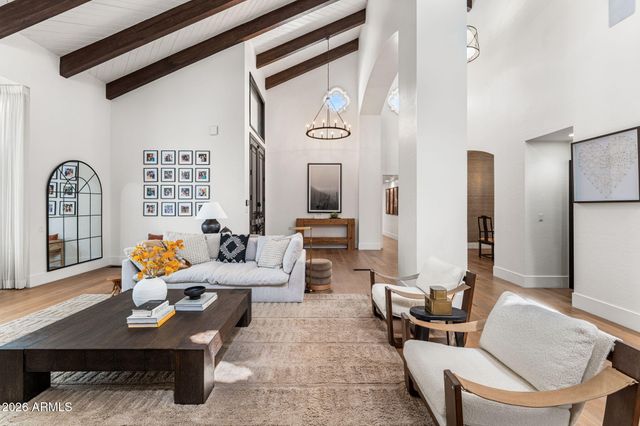 8701 N 64TH Place, Paradise Valley, AZ 85253