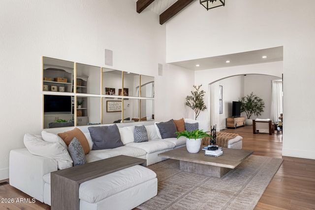 8701 N 64TH Place, Paradise Valley, AZ 85253