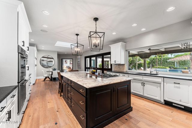 8701 N 64TH Place, Paradise Valley, AZ 85253