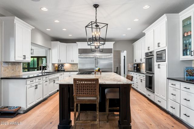 8701 N 64TH Place, Paradise Valley, AZ 85253