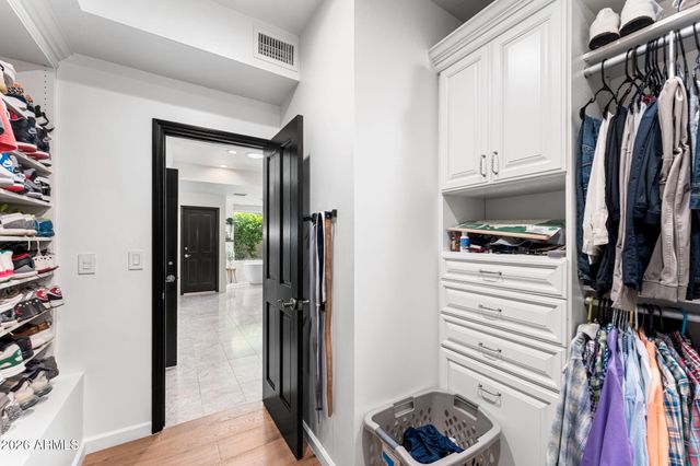 8701 N 64TH Place, Paradise Valley, AZ 85253