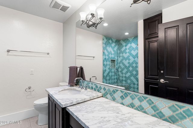 8701 N 64TH Place, Paradise Valley, AZ 85253