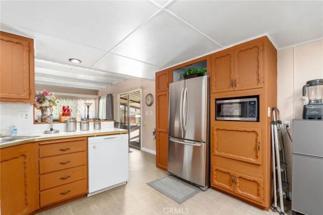 17455 Marygold, Bloomington, CA 92316