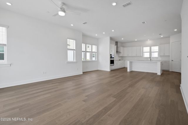 12 N BEACH Way, Jacksonville Beach, FL 32250