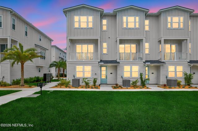 12 N BEACH Way, Jacksonville Beach, FL 32250