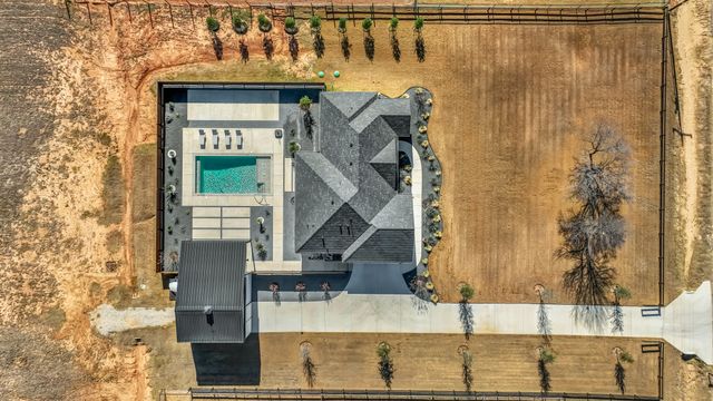 3785 Pine Road, Poolville, TX 76487