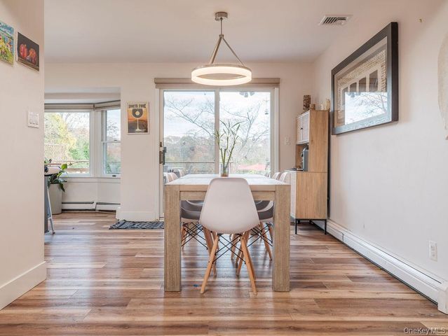 2400 Aldrich Lane, Laurel, NY 11948