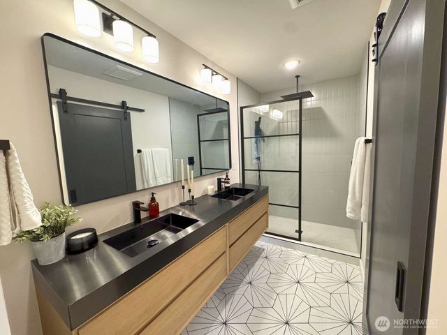 8449 18th Avenue SW, Seattle, WA 98106