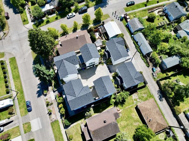 8449 18th Avenue SW, Seattle, WA 98106