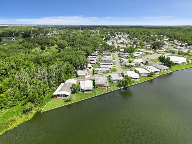 13 COCOS PLUMOSA DRIVE B, Eustis, FL 32726