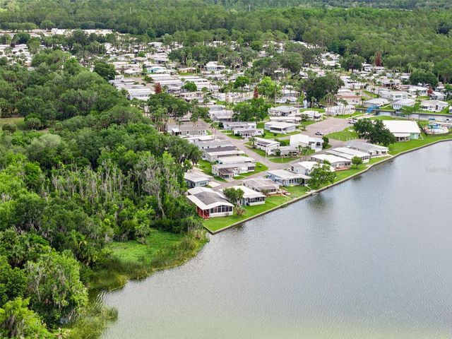 13 COCOS PLUMOSA DRIVE B, Eustis, FL 32726