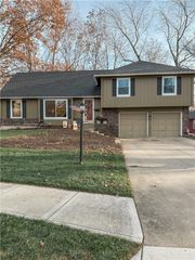 9609 Hardy Street, Overland Park, KS 66212