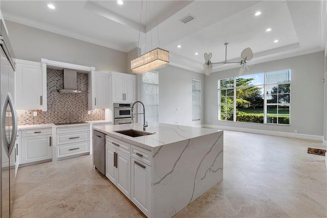 10980 NW 78th Pl, Parkland, FL 33076