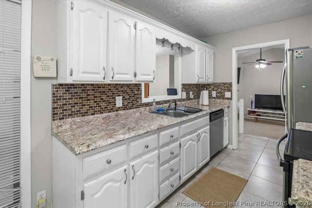 7012 Salinas Court, Fayetteville, NC 28314