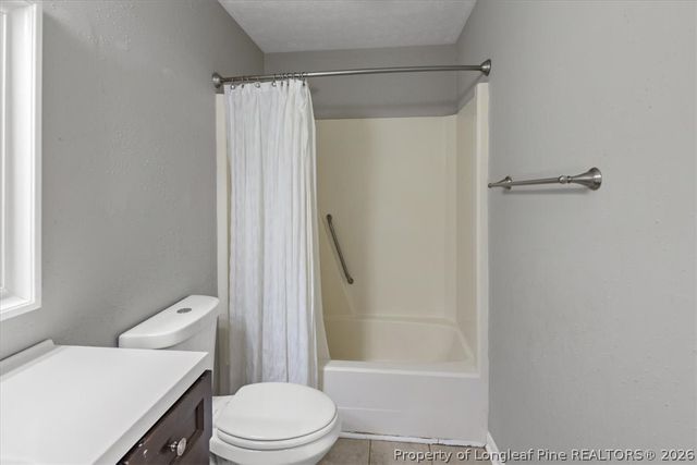 7012 Salinas Court, Fayetteville, NC 28314