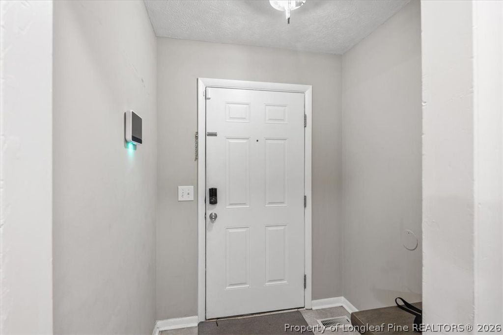 7012 Salinas Court, Fayetteville, NC 28314 — photo 9