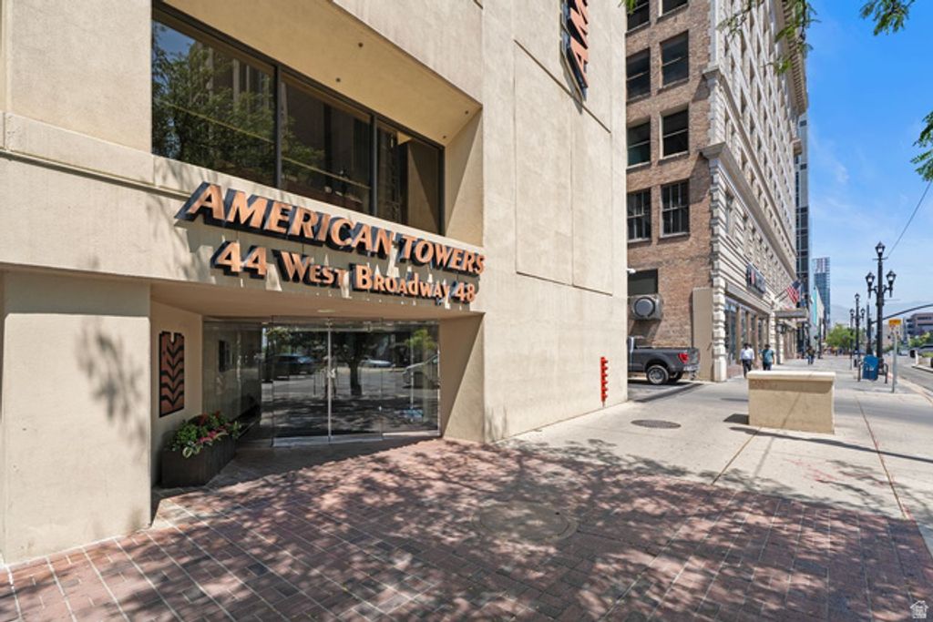 48 W BROADWAY #2006N, Salt Lake City, UT 84101 — exterior