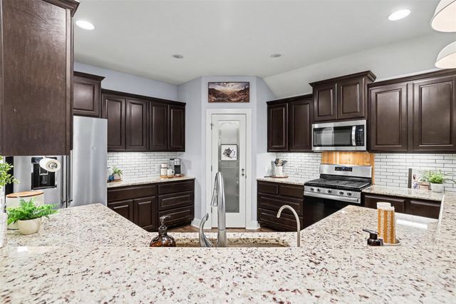 117 Rock Dock RD, Georgetown, TX 78633