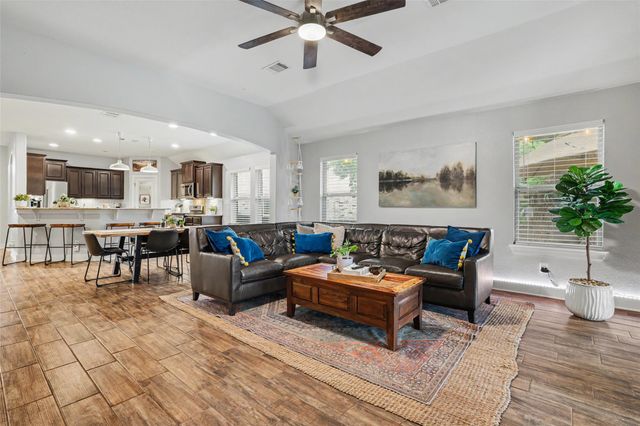 117 Rock Dock RD, Georgetown, TX 78633