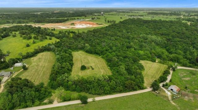 14868 & 14980, 14988 Burgin Valley Road, Gravette, AR 72736