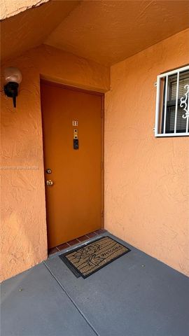 6385 W 27th Ave 11-3, Hialeah, FL 33016