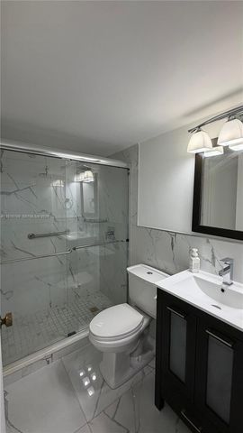 6385 W 27th Ave 11-3, Hialeah, FL 33016