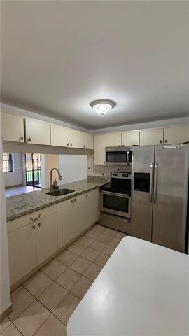 6385 W 27th Ave 11-3, Hialeah, FL 33016
