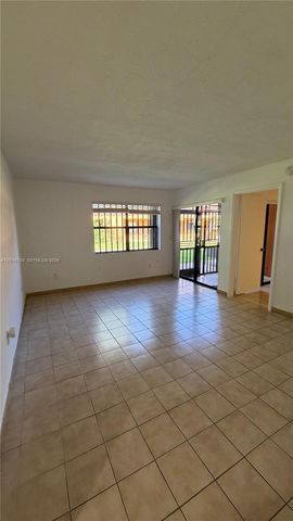 6385 W 27th Ave 11-3, Hialeah, FL 33016