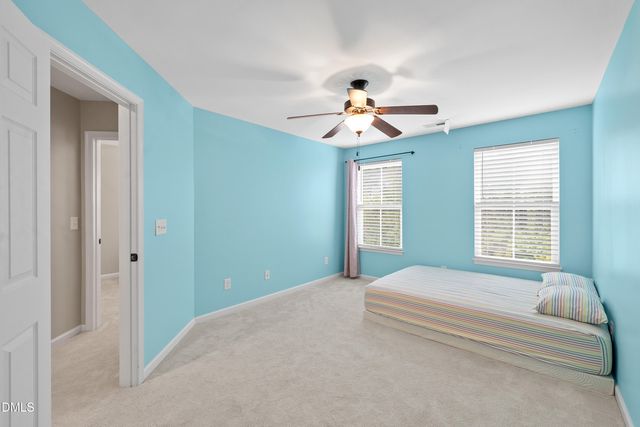 442 Panorama View Loop, Cary, NC 27519