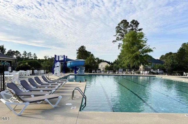 442 Panorama View Loop, Cary, NC 27519