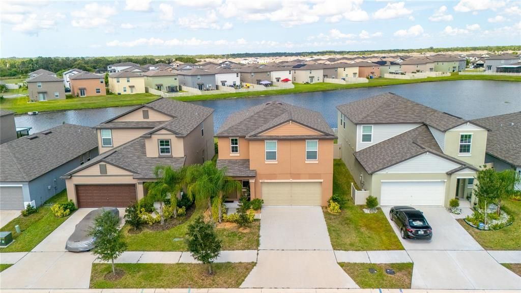 5545 BLUE AZURE DRIVE, Wimauma, FL 33598
