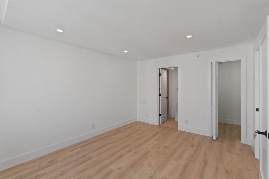Image 29 of property listing at 3221 S Ocean Blvd 806, Highland Beach, FL 33487