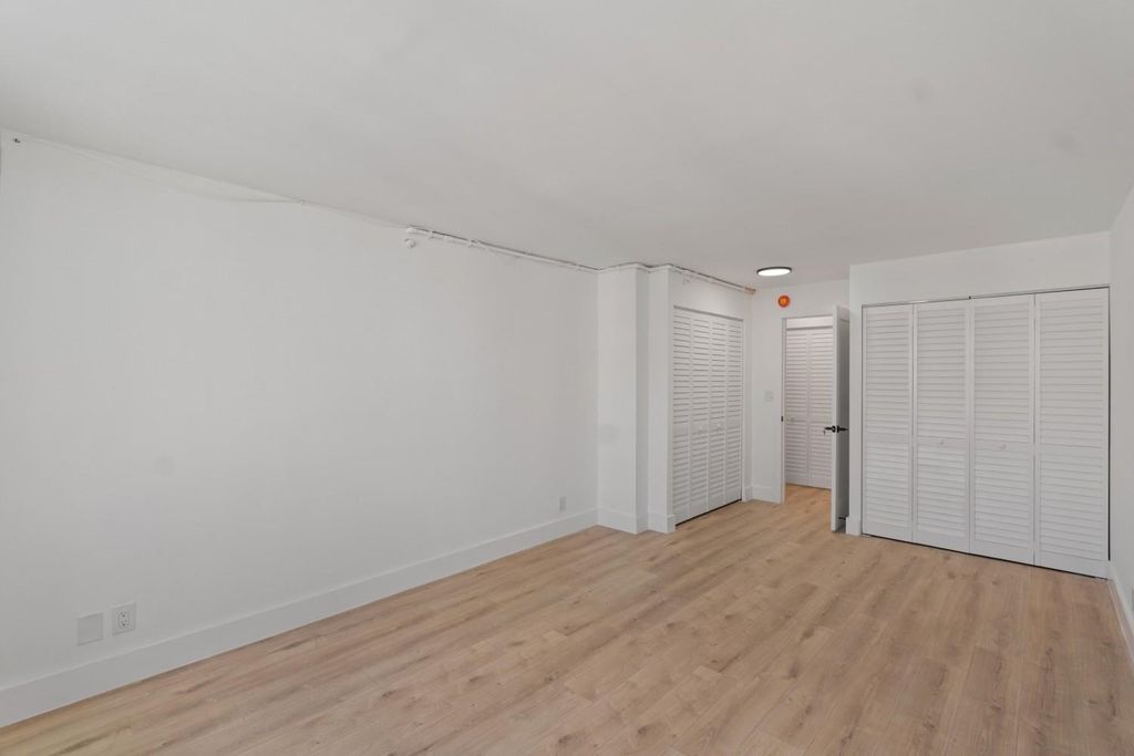 Image 36 of property listing at 3221 S Ocean Blvd 806, Highland Beach, FL 33487