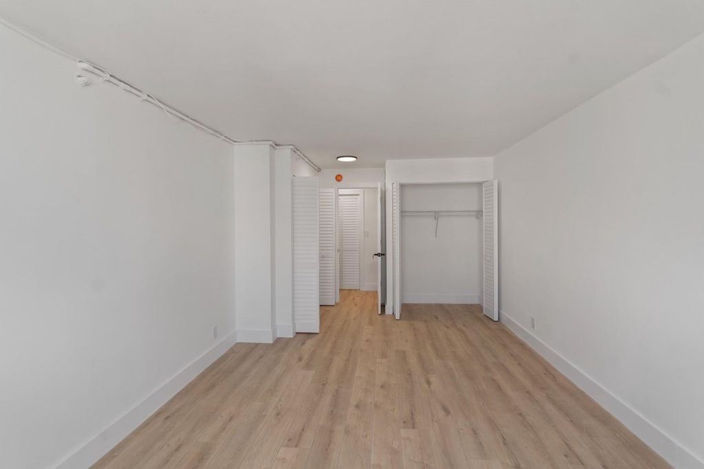 Image 38 of property listing at 3221 S Ocean Blvd 806, Highland Beach, FL 33487