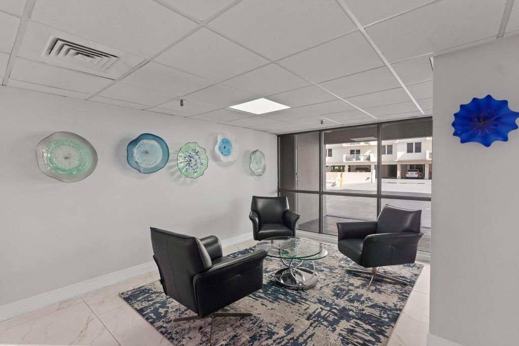 Image 9 of property listing at 3221 S Ocean Blvd 806, Highland Beach, FL 33487