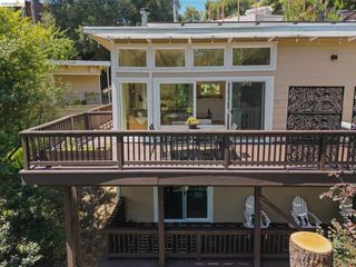 6680 Saroni Dr, Oakland, CA 94611